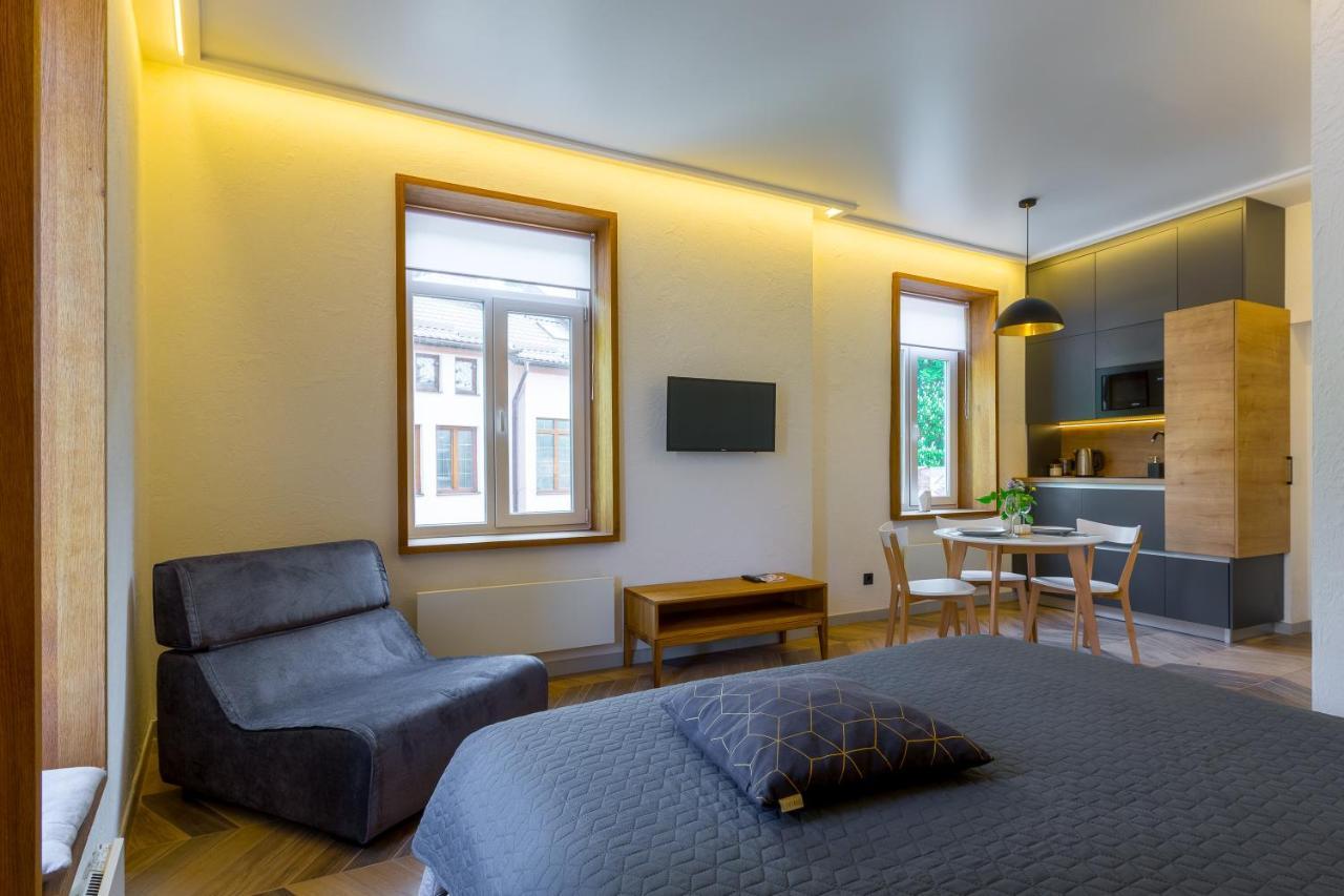 High Castle Park View Studio Lviv Ngoại thất bức ảnh
