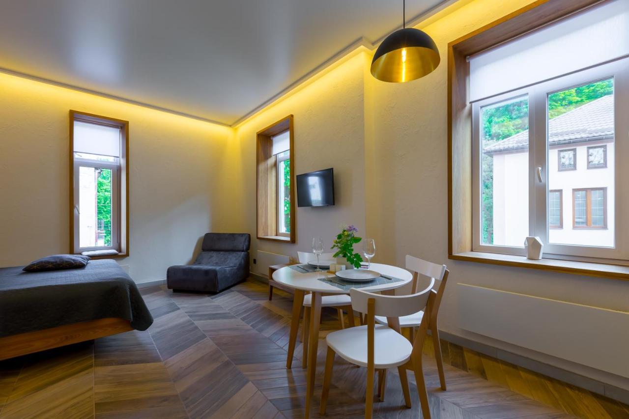 High Castle Park View Studio Lviv Ngoại thất bức ảnh